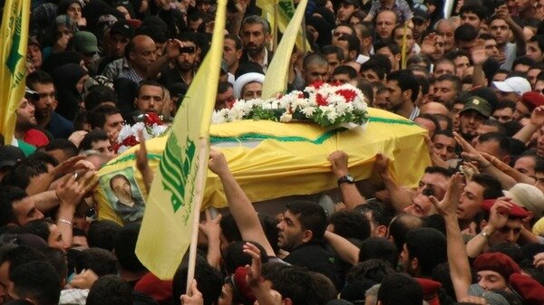 مقتل قيادي بارز في حزب الله اللبناني والحرس الثوري الإيراني خلال المعارك مع داعش