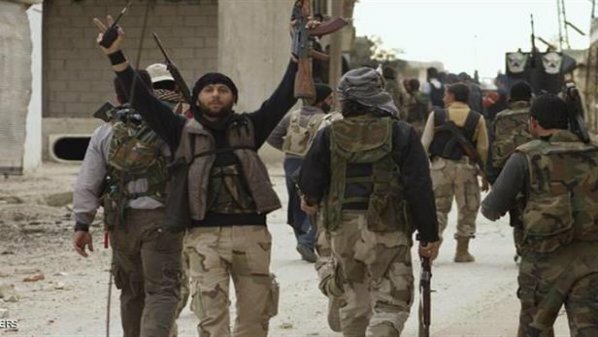 المعارضة تتصدى لقوات النظام وتنظيم “داعش” ومليشيا قوات سوريا الديمقراطية في ريف حلب ودمشق