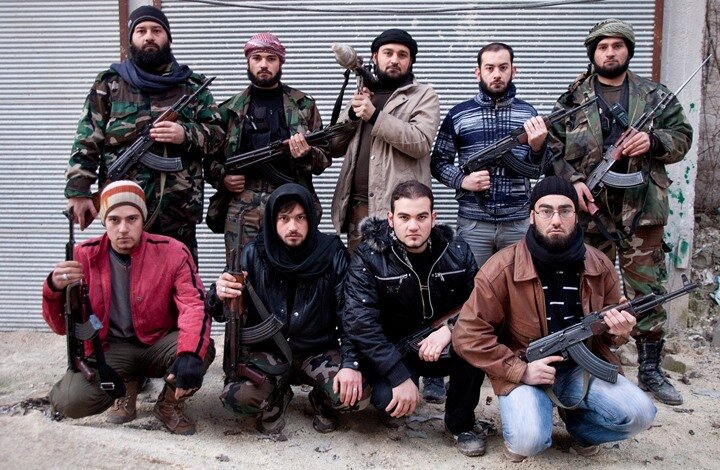 حكاية 10 أشقاء سوريين قاتلوا مع الثورة.. أين أصبحوا الآن؟