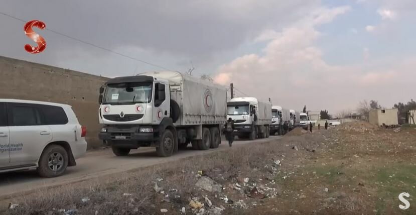 دخول قافلة مساعدات الأمم المتحدة إلى مدينة كفربطنا في الغوطة الشرقية