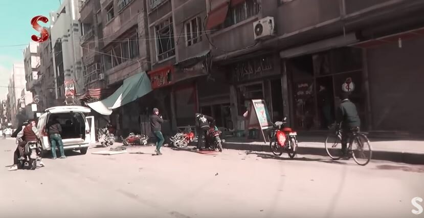 استهداف النظام مدينة دوما بالقنابل العنقودية المحرمة دوليا